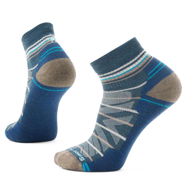 Hike Pattern Ankle Socks